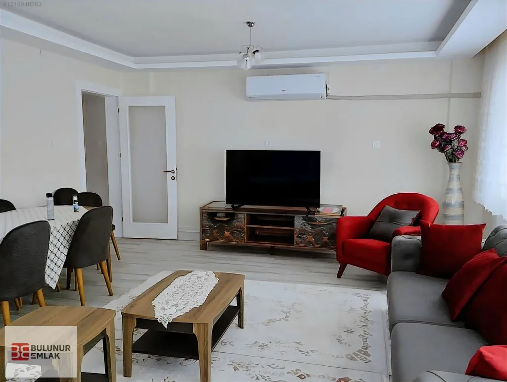 BULUNUR EMLAK'TAN EŞYALI YA DA EŞYASIZ SATILIK DAİRE...