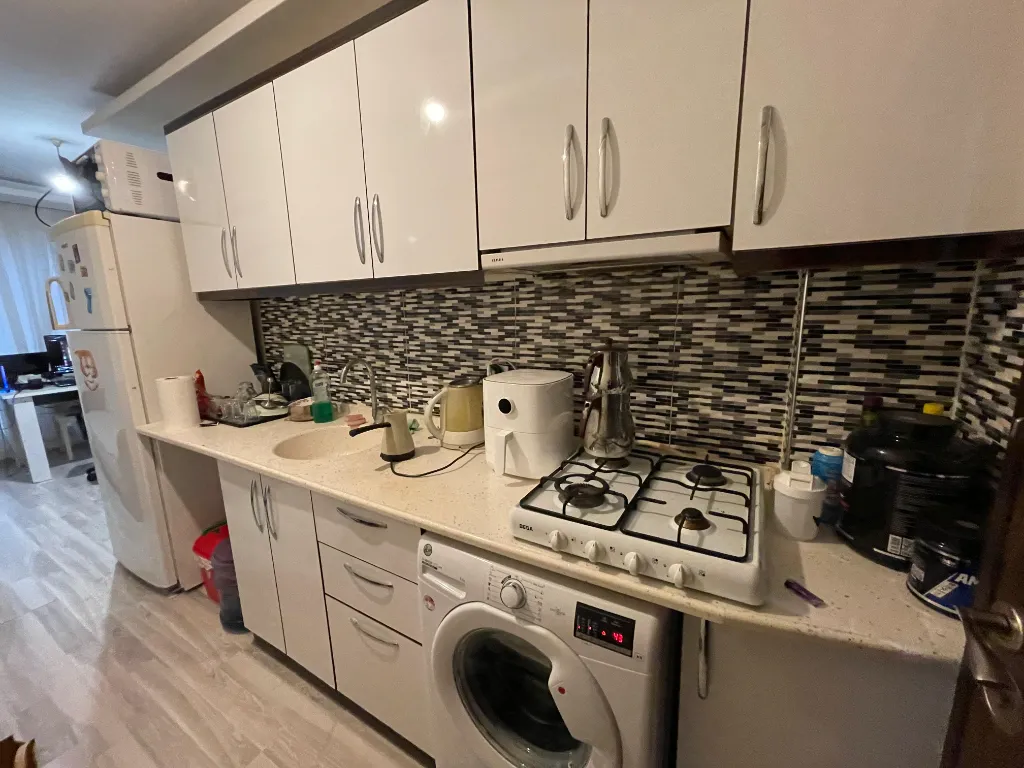 BULUNUR EMLAKTAN ORTA MAHALLEDE 1+1 SATILIK FIRSAT DAİRE