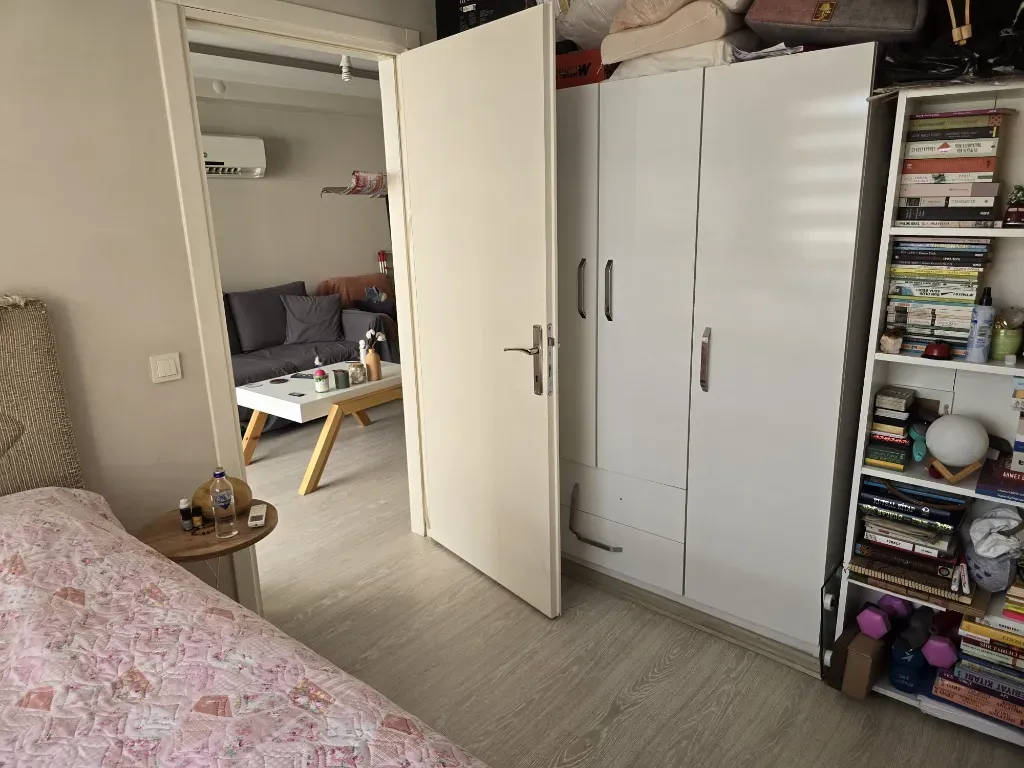 BULUNUR EMLAKTAN BATI GAZİ BULVARINDA SATILIK FIRSAT DAİRE